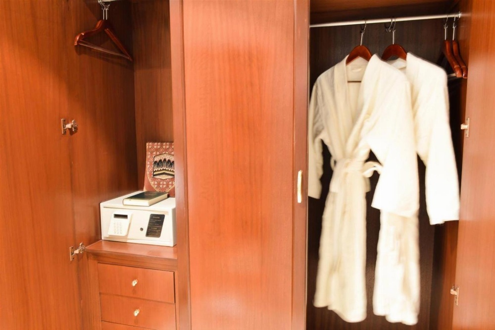 Executives Hotel - Azizia Image 30